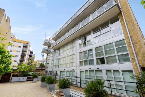 18 Isaac Way, London, SE1 1EE