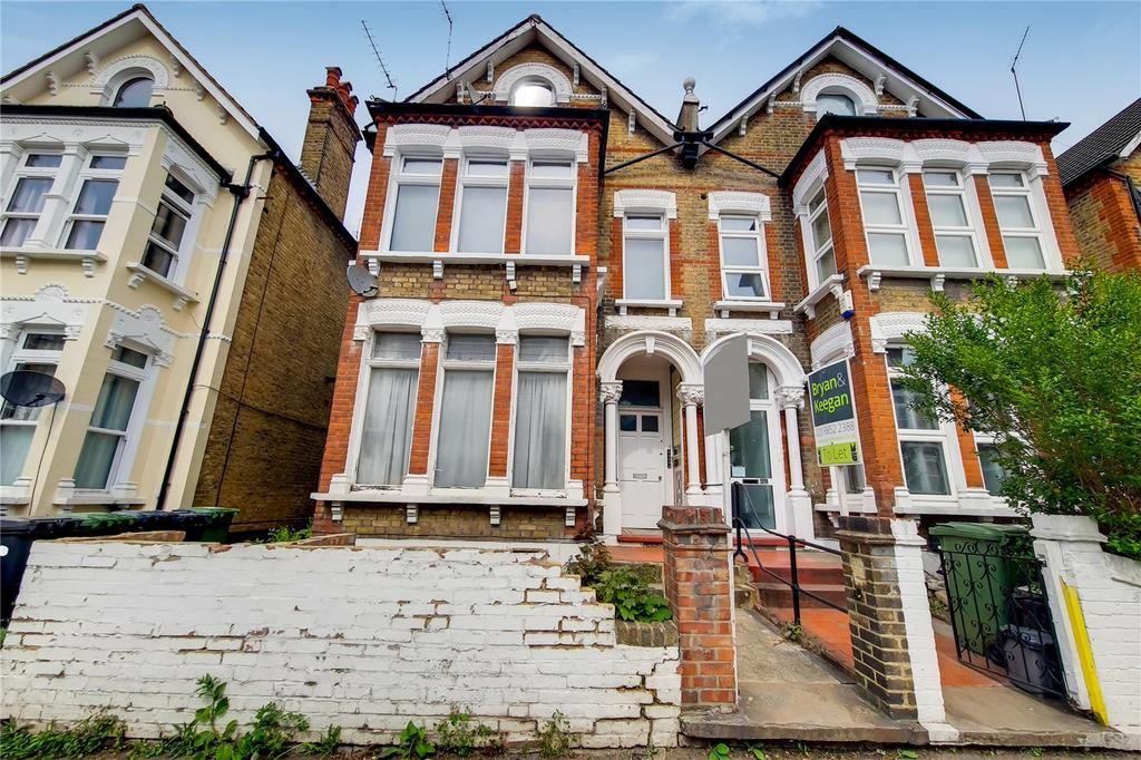 Halesworth Road, Lewisham, London, SE13 2 bed apartment £1,400 pcm (£