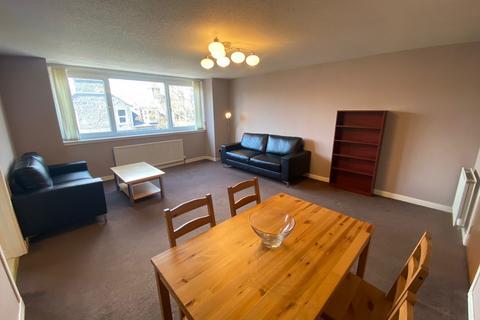 2 bedroom apartment to rent, Richmond Court, Aberdeen