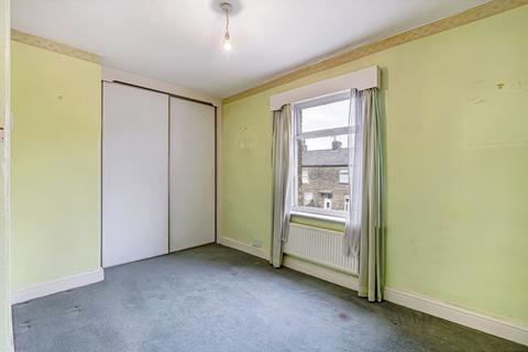 10 Ash Grove, Ilkley, LS29 8EP