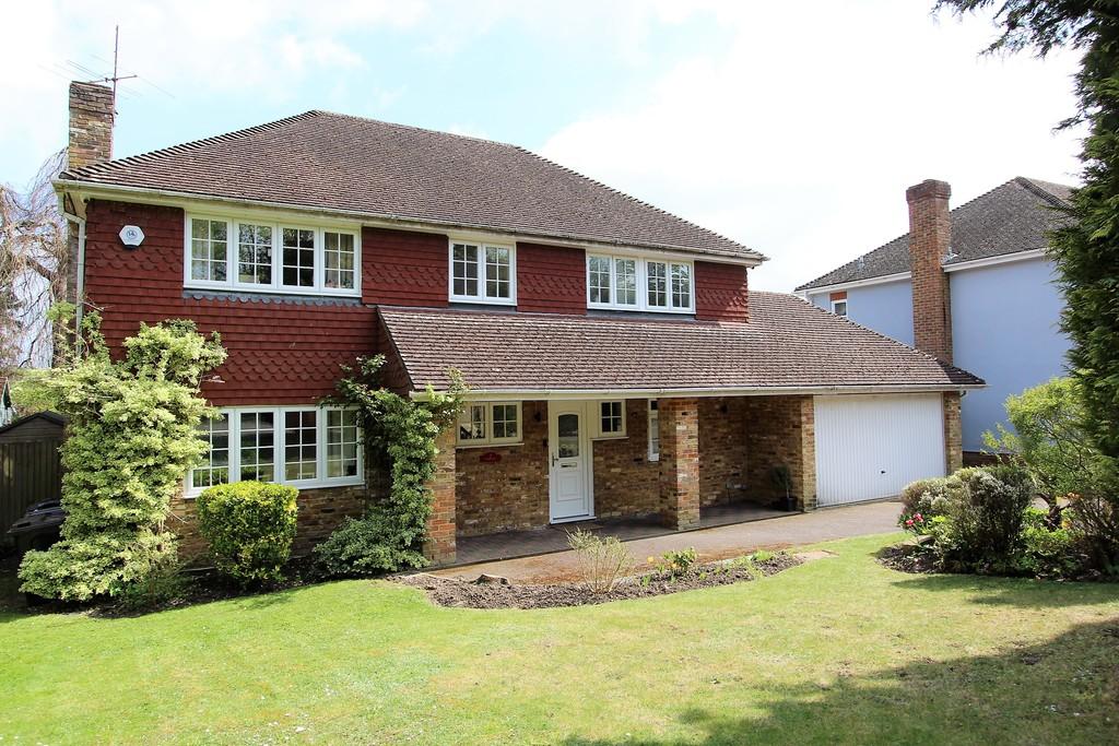Chipstead 4 bed detached house £1,050,000