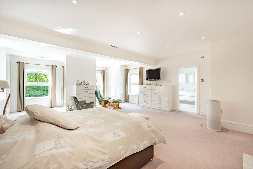 Principal Bedroom