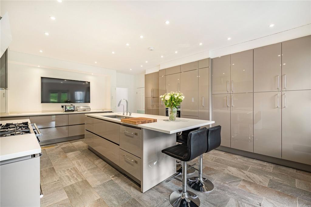 Kitchen/Breakfast