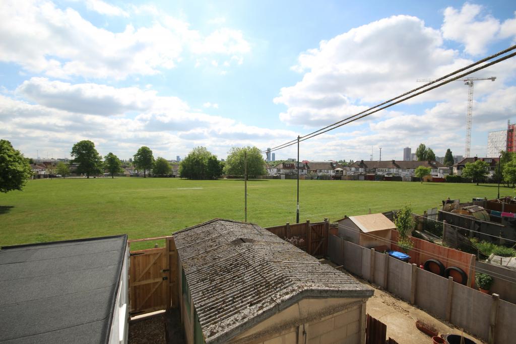 Kenmere Gardens, Wembley, Middlesex HA0