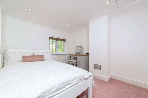 27 Park Road, Chislehurst, BR7 5AY
