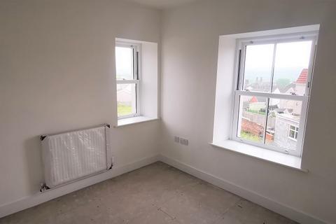 2 bedroom apartment to rent, Flat C, 5 Banwell Street, Morriston, Swansea, SA6 7BN