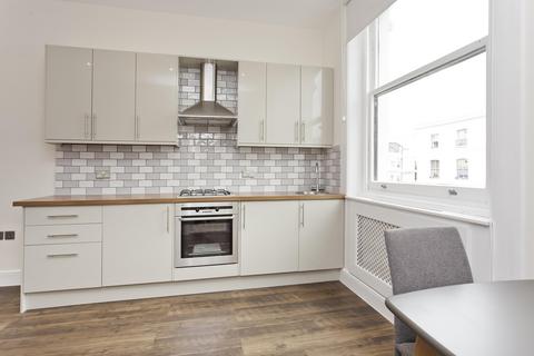 1 bedroom apartment to rent, Arundel Gardens, London, UK, W11