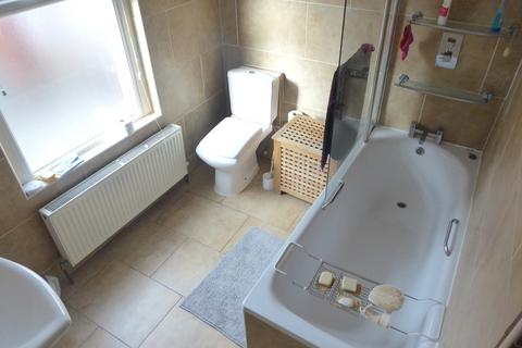 4 bedroom end of terrace house to rent, Connaught Road, Kensington, Liverpool