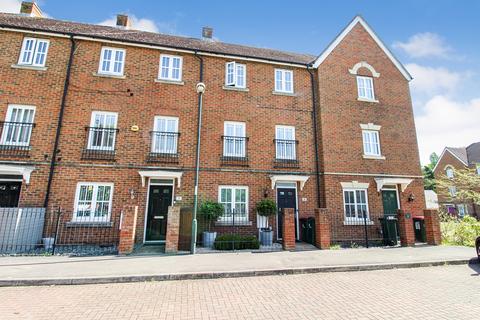 6 Trist Way, Ifield, Crawley, RH11 0LX