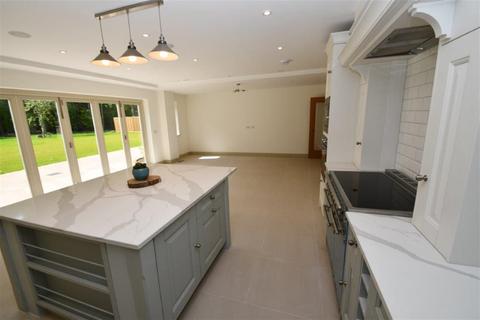 4 bedroom house to rent - 4 bedroom Detached House in Dunsfold