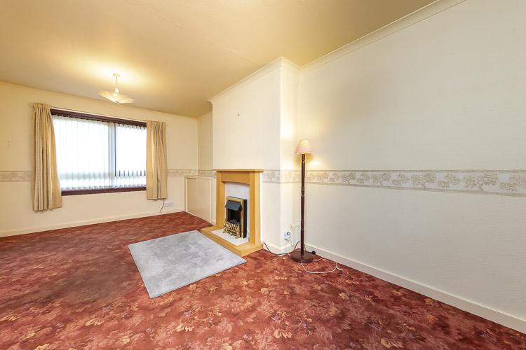 Lounge / Dining Room
