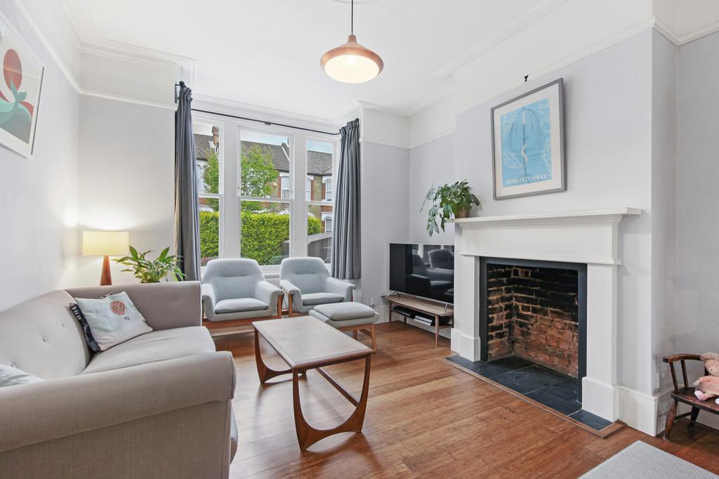 Dangan Road, Wanstead 3 bed terraced house £900,000