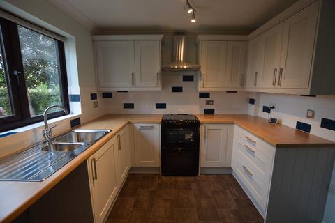 2 bedroom end of terrace house to rent, Avon Court, Bury St. Edmunds