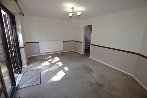 2 bedroom end of terrace house to rent, Avon Court, Bury St. Edmunds
