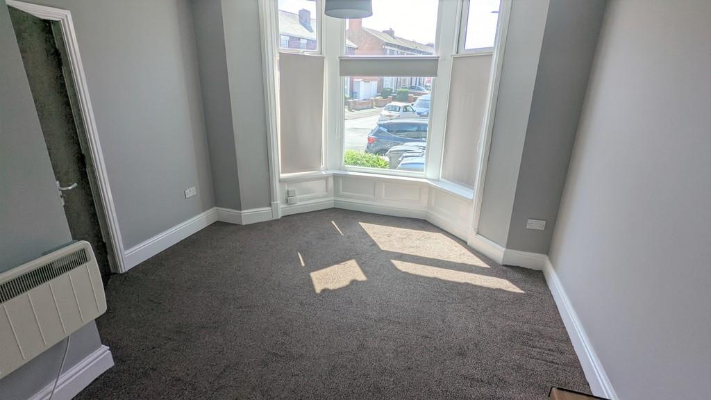 Sherbourne Road, Blackpool 1 bed ground floor flat £433 pcm (£100 pw)