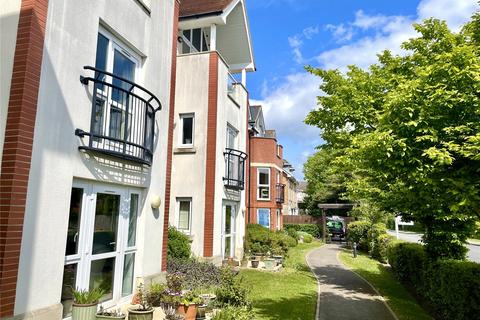 1 bedroom apartment for sale, Avenue Road, Lymington, Hampshire, SO41