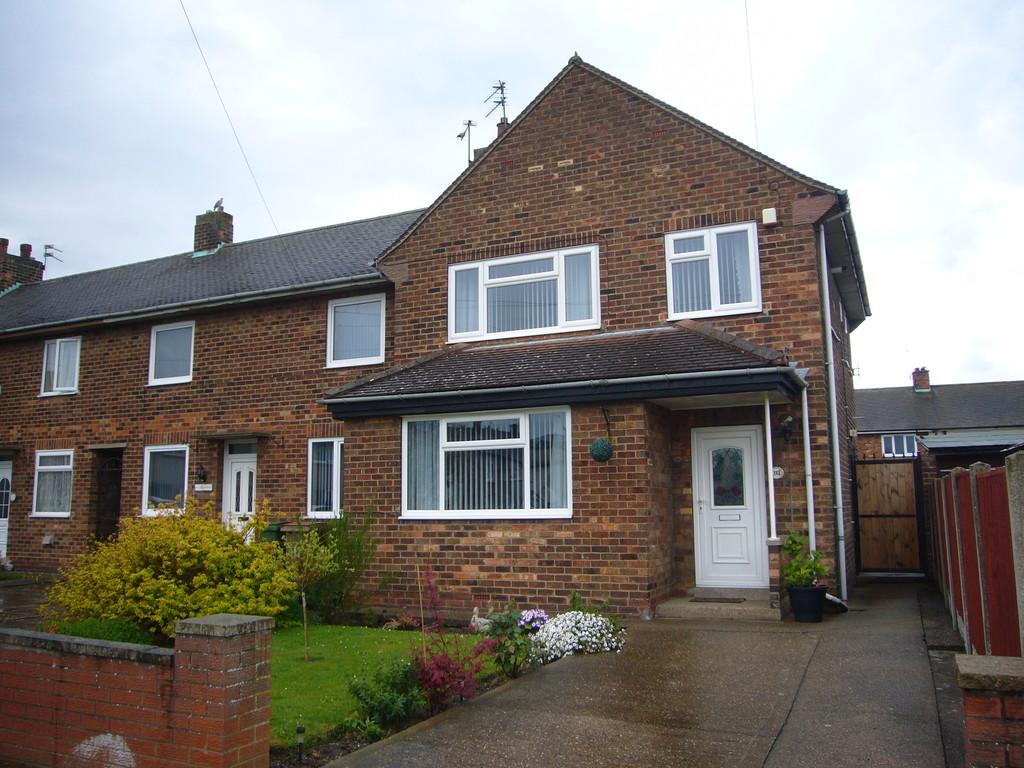 Elsie Street, Goole, DN14 6DY 3 bed end of terrace house £175,000