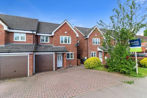 4 bedroom semi-detached house for sale - Popes Road, Abbots Langley, Herts, WD5