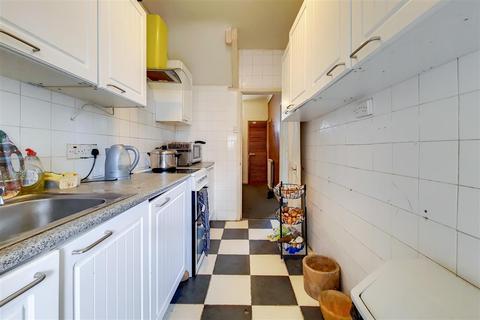 230 Valence Wood Road, Dagenham, RM8 3AD