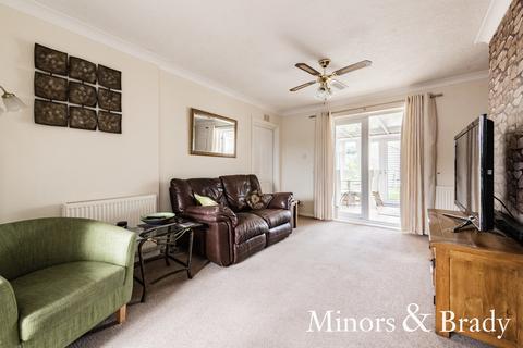 54 Springdale Crescent, Brundall, Norwich, NR13 5RA