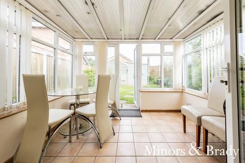 54 Springdale Crescent, Brundall, Norwich, NR13 5RA