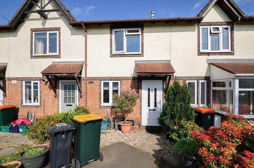 Squires Gate, Rogerstone 2 bed terraced house £200,000