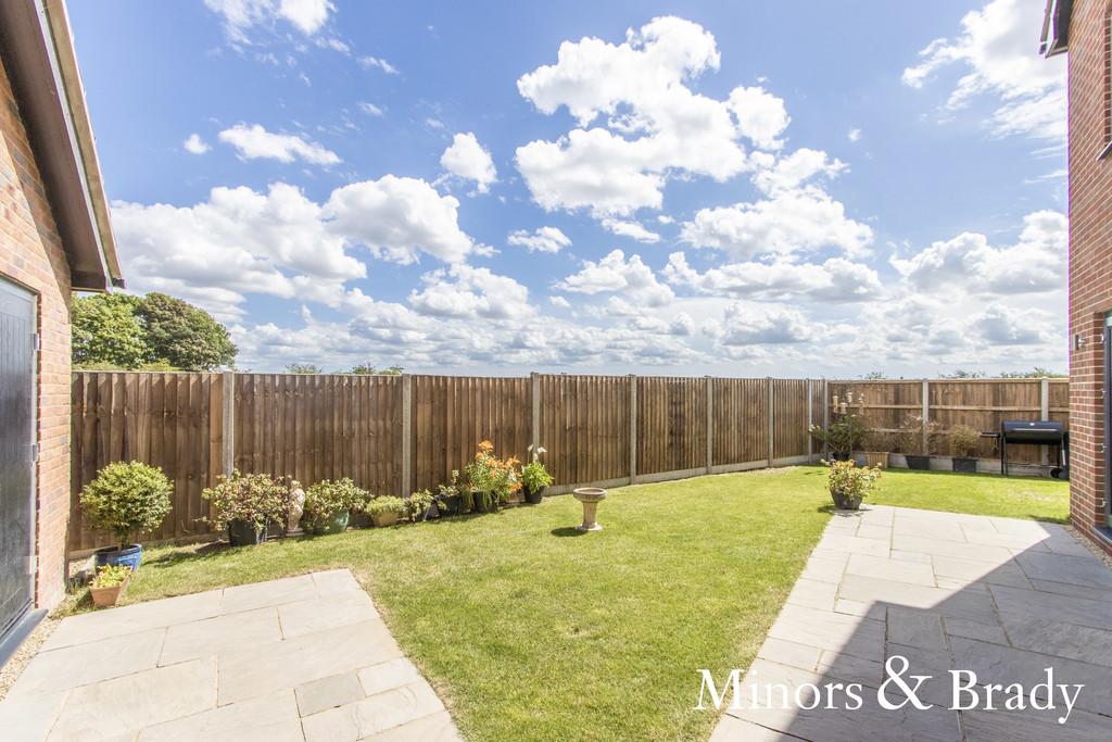 Sam Smith Way, Rackheath 4 bed detached house £475,000