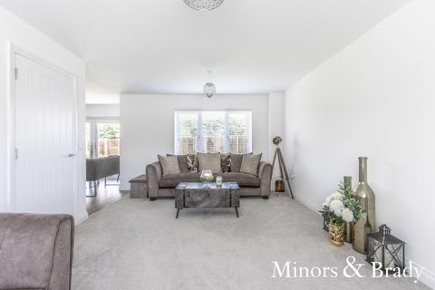 65 Sam Smith Way, Rackheath, Norwich, NR13 6TA