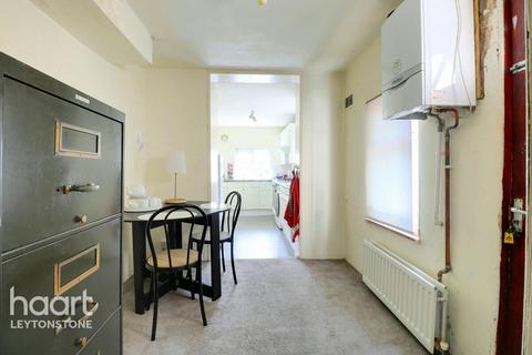 92 Park Grove Road, London, E11 4PU