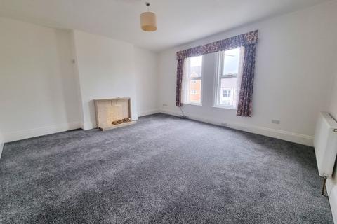 1 bedroom apartment to rent - Promenade, Bridlington