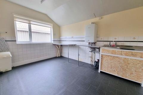 1 bedroom apartment to rent - Promenade, Bridlington