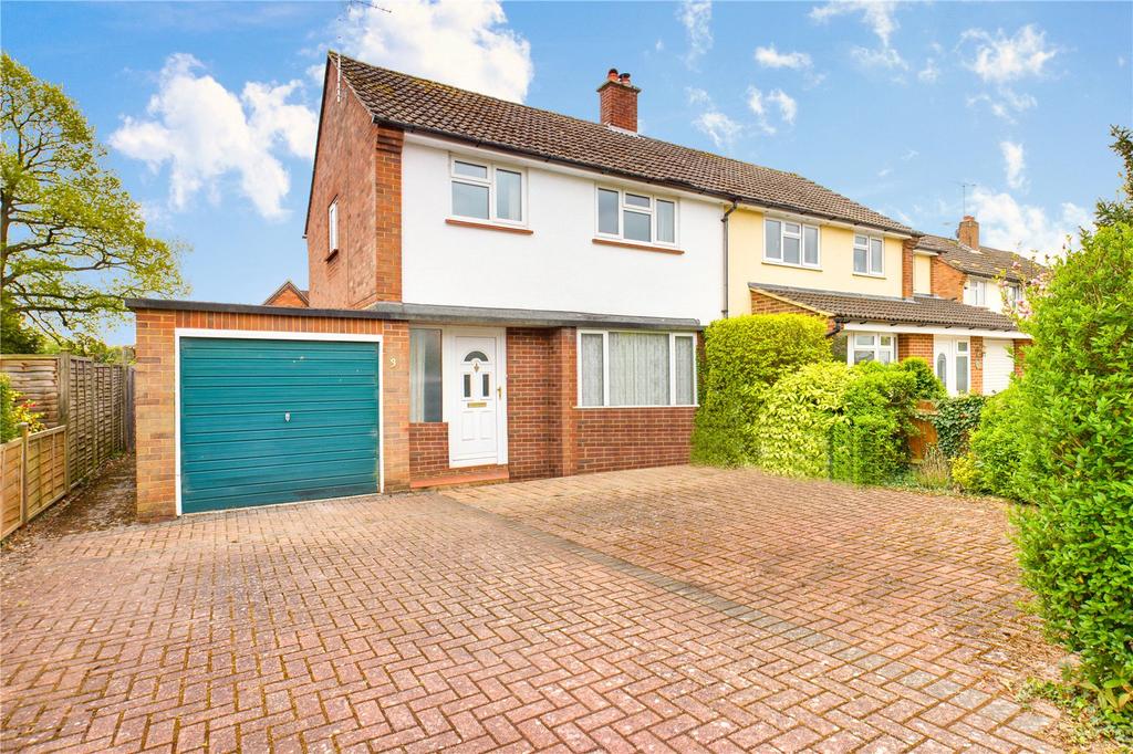 Houses For Sale Millers Road Tadley at Christopher Michalski blog