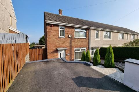 2 bedroom end of terrace house for sale - Penderry Road, Penlan, Swansea, City And County of Swansea.