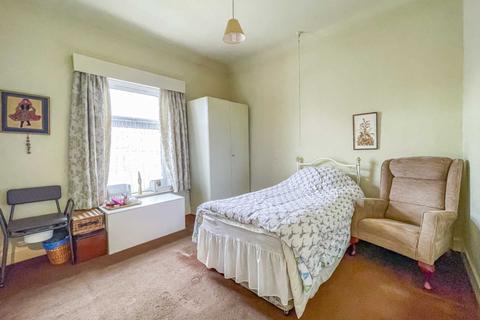91 Dark Lane, Batley, WF17 7PW
