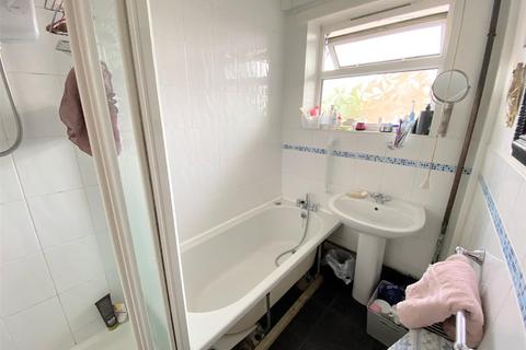 30a Forthlin Road, Allerton, Liverpool, L18 9TN