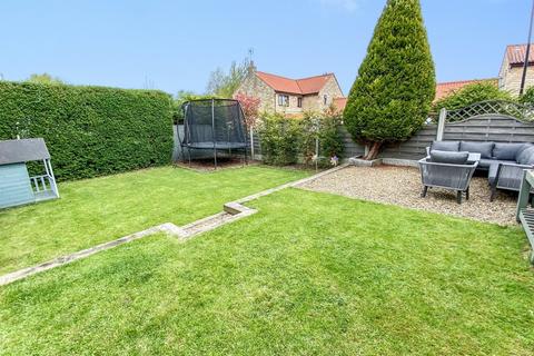 5 Ashmead, Clifford, Wetherby, LS23 6PW
