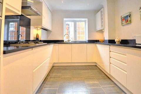 2 bedroom apartment to rent, Brew Tower Barley Way, Marlow SL7