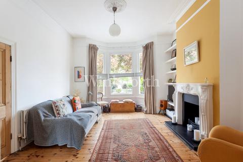 17 Trinity Road, London, N22 8LB