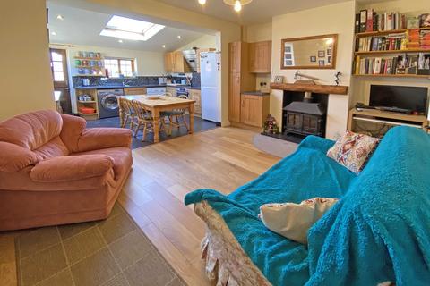 1 Riviera Terrace, Exminster, Exeter, EX6 8DS