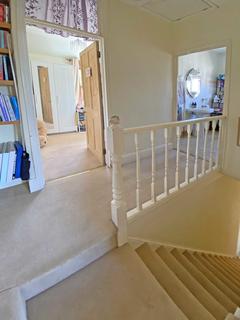 1 Riviera Terrace, Exminster, Exeter, EX6 8DS
