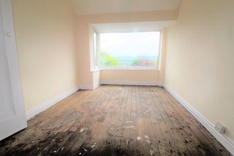 74 Hazelhurst Brow, Bradford, BD9 6AQ