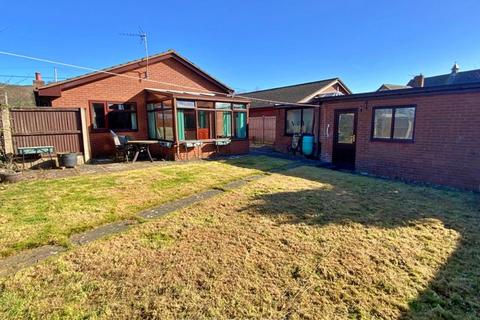 3 bedroom detached bungalow for sale - Tan Y Foel, Gellifor