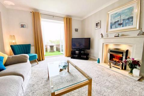 2 bedroom apartment for sale, Wyndley Close, Wyndley Manor, Four Oaks, Sutton Coldfield, B74 4JD