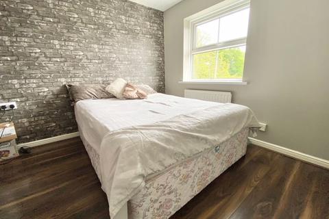 31 Bishops Meadow, Sutton Coldfield, B75 5PQ