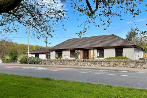 4 bedroom bungalow for sale - 98 Stirling Road, Milnathort, Kinross-shire, KY13