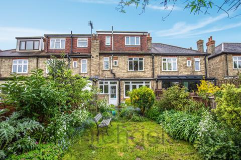 4 bedroom terraced house for sale - Buxton Road, North Chingford, London, E4