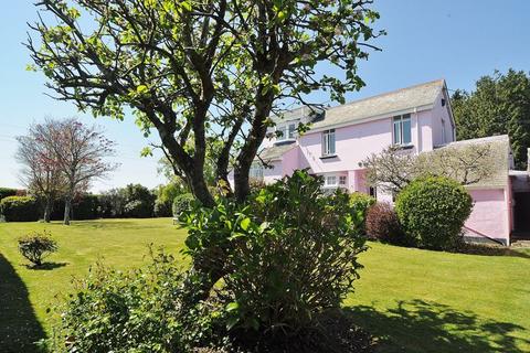 8 bedroom detached house for sale - Fort Austin Avenue, Plymouth. Detached Property with Annexe Potential
