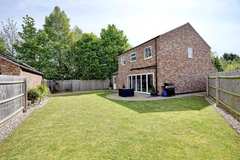 4 bedroom detached house for sale - Halcyon Drive, Coates, Peterborough, Cambridgeshire.