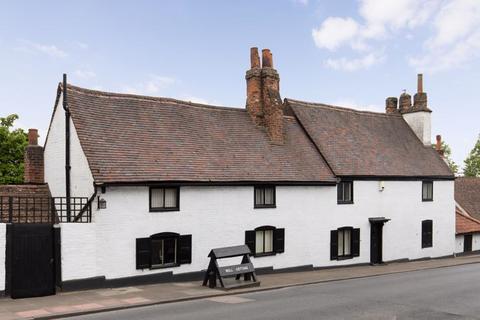 4 bedroom detached house for sale, Chislehurst Road, Bickley