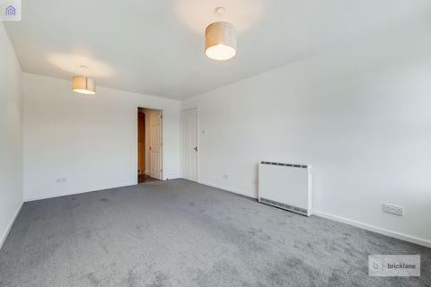 2 bedroom apartment to rent - Tavern Close, Carshalton